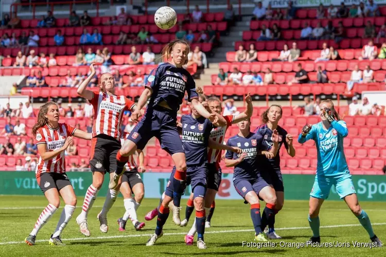 PSV heeft Champions League-ticket binnen na winst op kampioen FC Twente