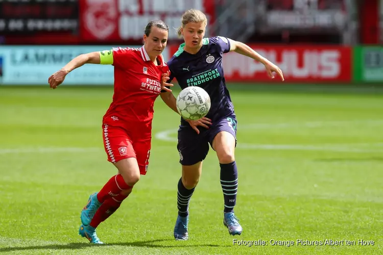 FC Twente Vrouwen officieus kampioen na ruime winst op PSV