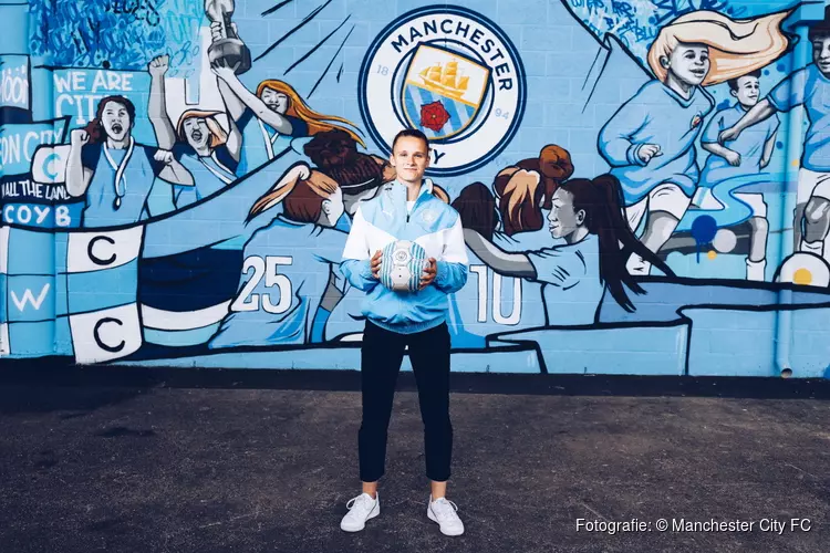 Kerstin Casparij tekent bij Manchester City