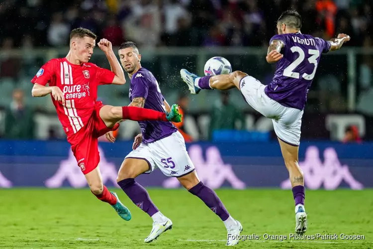 FC Twente mag nog hopen na nipte nederlaag bij Fiorentina