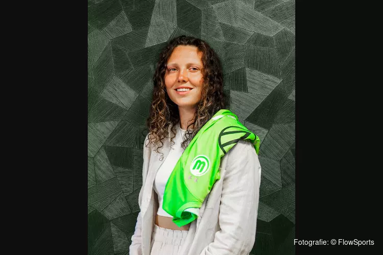 Fenna Kalma tekent bij VFL Wolfsburg
