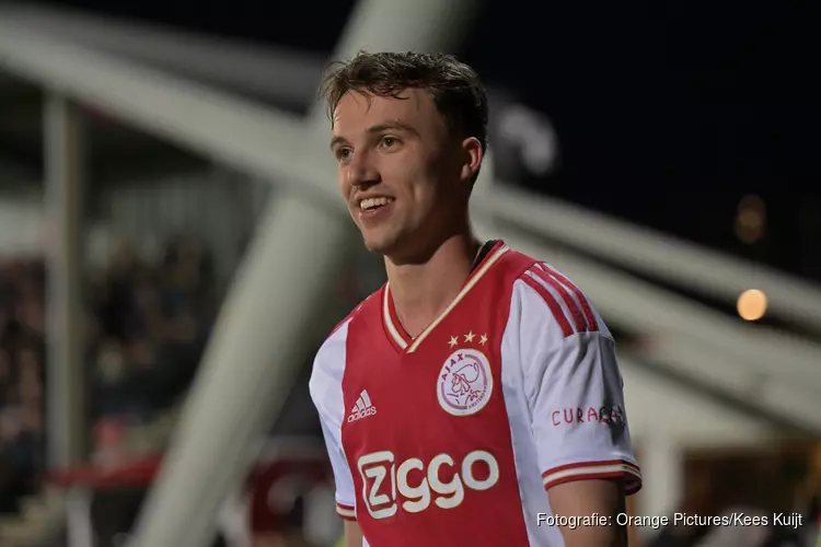 Ajax en FC Twente bereiken akkoord over Youri Regeer