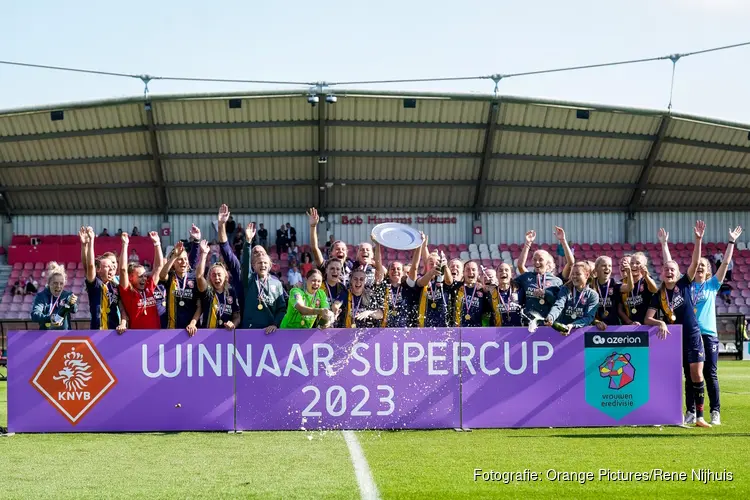 FC Twente vrouwen kloppen Ajax in strijd om Supercup