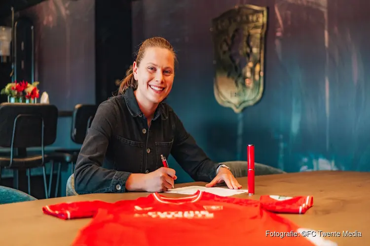 Sophie te Brake verlengt bij FC Twente