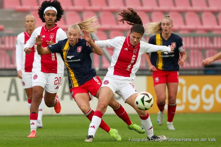 Ajax Vrouwen delen tik uit aan concurrent FC Twente